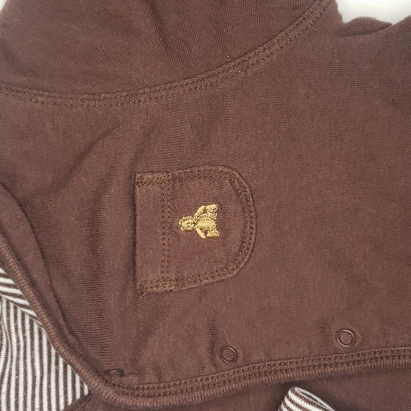 5/$30 GAP Reversible Cotton Hooded Striped Jacket + 2 CARTERS Onesie Bod… - Picture 4 of 6
